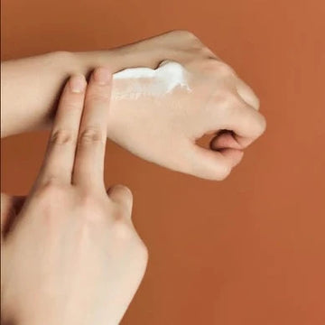 SKIN1004 - Probio-Cica Enrich Cream 15ml/Curativo, Hidratante y Calmante