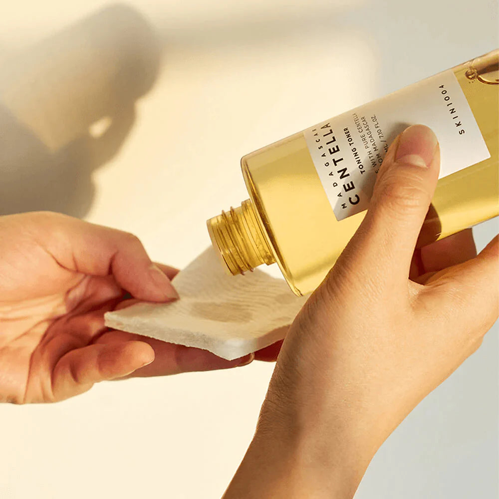 SKIN1004 Centella Toning Toner 210ml/Hidratante, Exfoliante e Iluminador