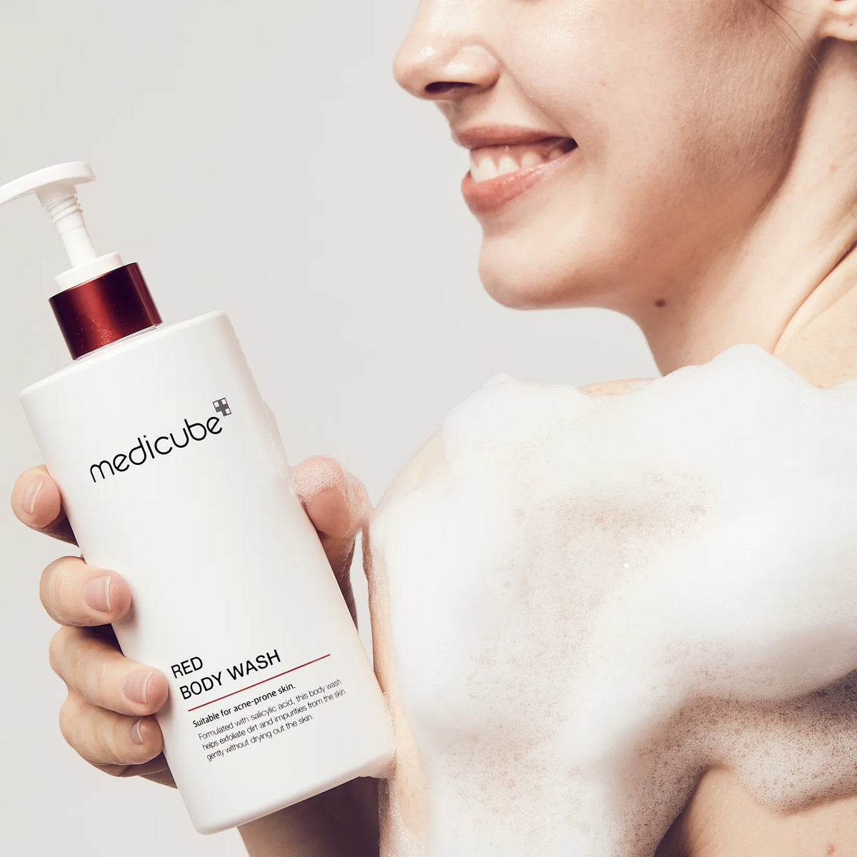 Medicube Red Acné Body Wash (400g)