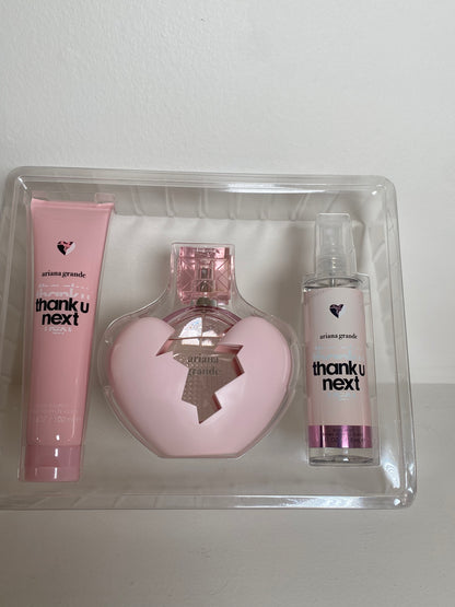 Ariana Grande Set  thank u next