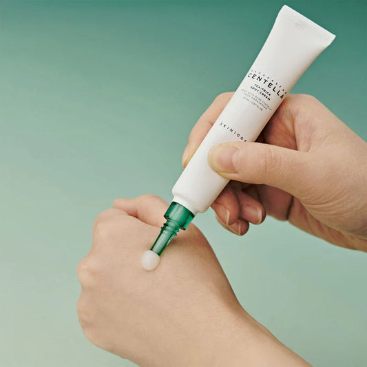 SKIN1004  Tea-Trica Spot Cream - 20ml/Contra el acné y Contra las espinillas